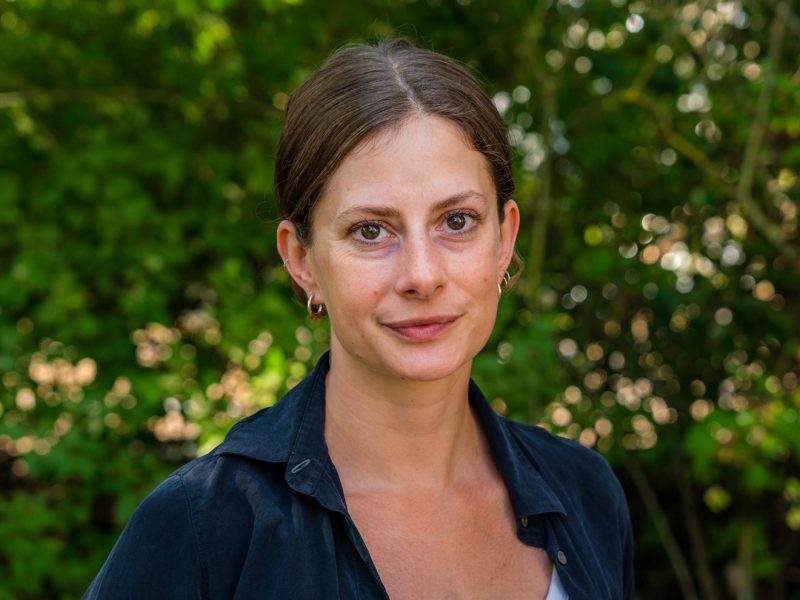 Porträtt av Emelie Carlén