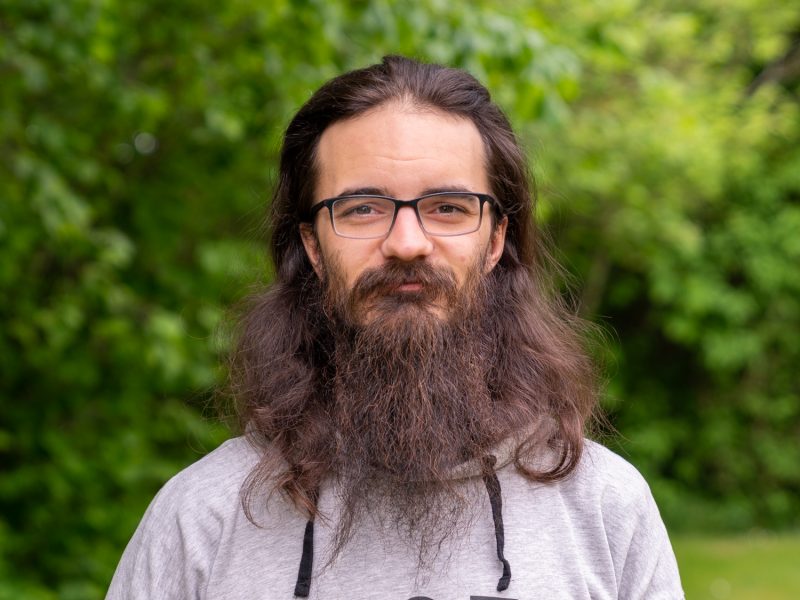 Porträtt av Dardan Bacovic