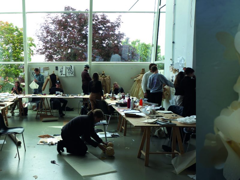 Kropp och kläder på designskolan