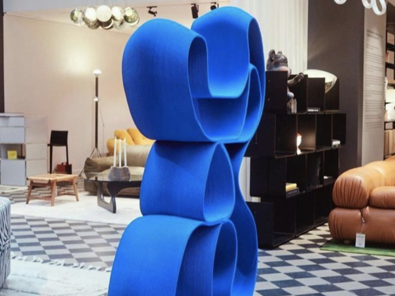 SIMON HYLLAS FÖR HÅLLBARA MÖBLER